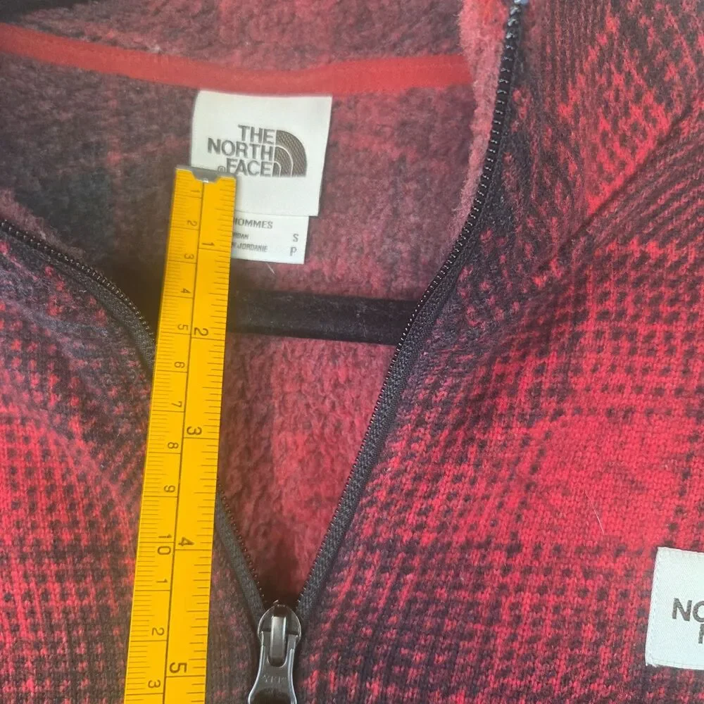 The North Face Plaid Quarter Zip Fleece Pullover Jacket Red Black Mens Small